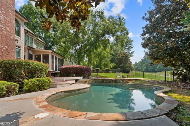 175 Timber Creek Lane, Acworth, GA 30101