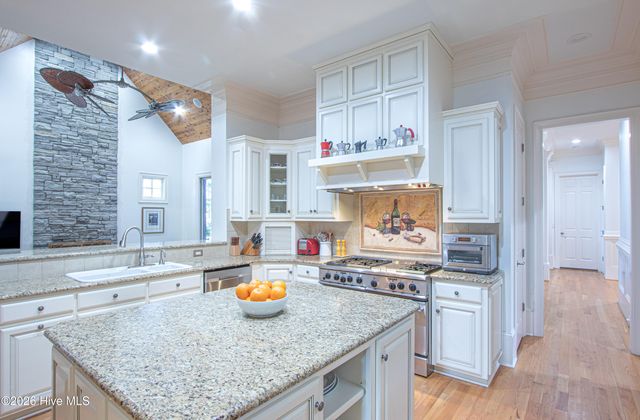 30 Spring Valley Court, Pinehurst, NC 28374