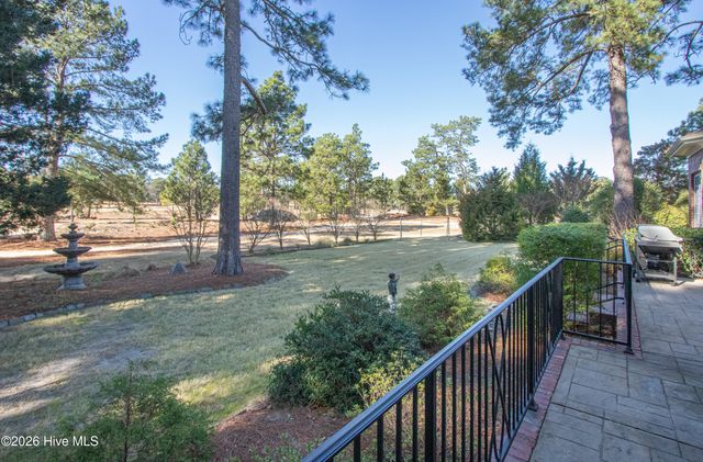 30 Spring Valley Court, Pinehurst, NC 28374