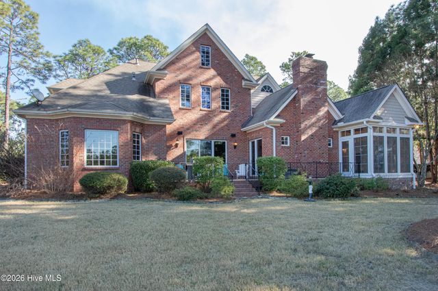 30 Spring Valley Court, Pinehurst, NC 28374