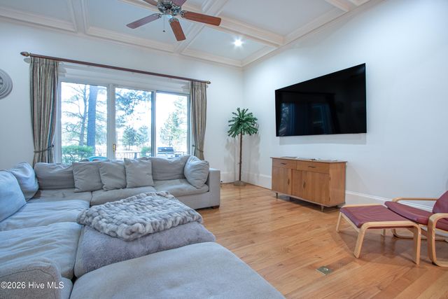 30 Spring Valley Court, Pinehurst, NC 28374