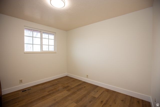 396 W HARVARD ST, Midvale, UT 84047