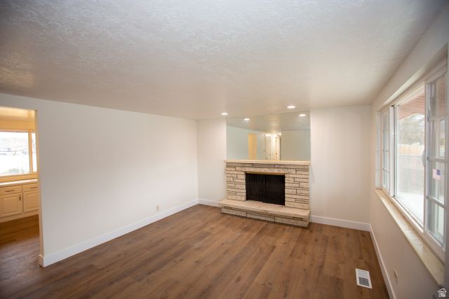 396 W HARVARD ST, Midvale, UT 84047