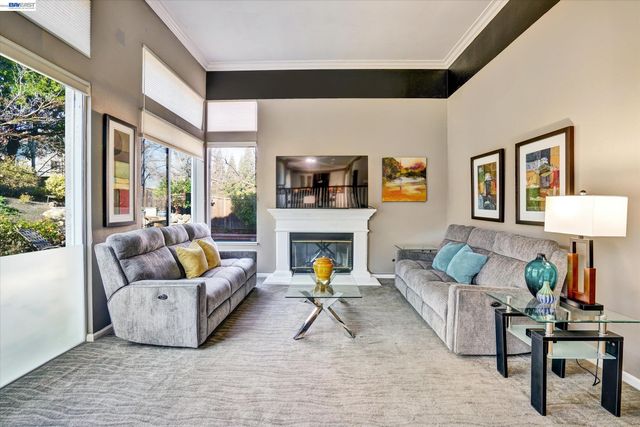 36 Savona Ct, Danville, CA 94526