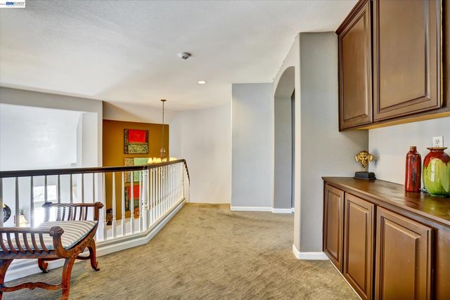 36 Savona Ct, Danville, CA 94526