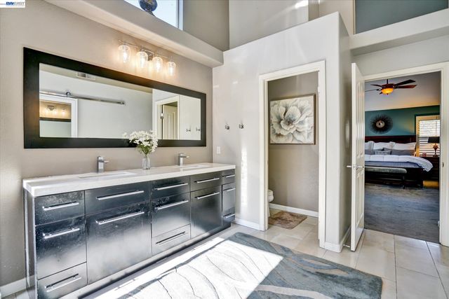 36 Savona Ct, Danville, CA 94526