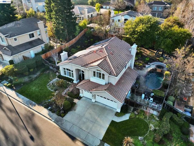 36 Savona Ct, Danville, CA 94526