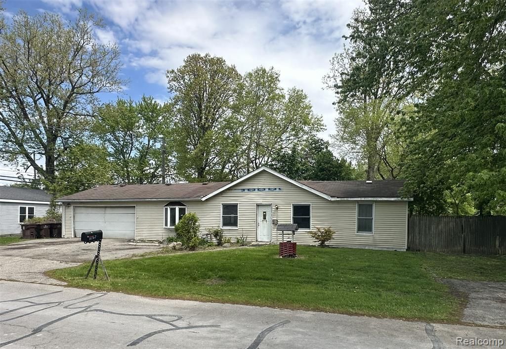 3357 Cloverdale Street, Monroe, MI 48162