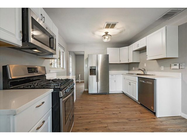 2020 Gail Ct, Thornton, CO 80229