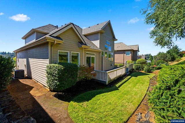 675 Hazeltine Av SE, Salem, OR 97306