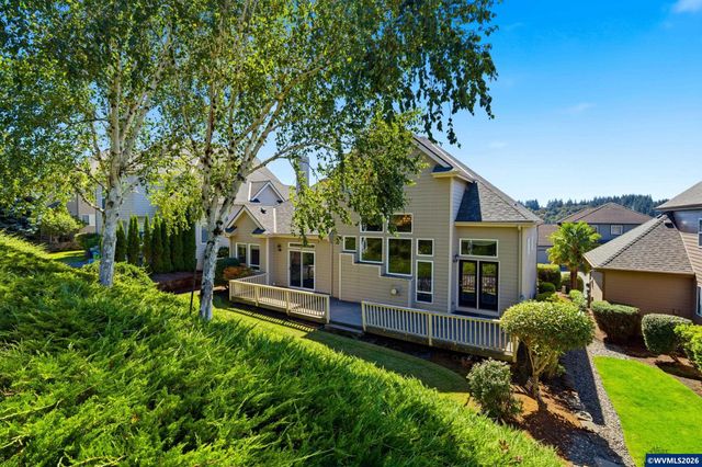 675 Hazeltine Av SE, Salem, OR 97306