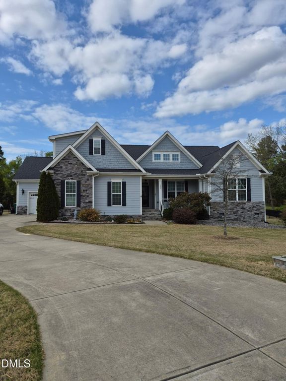 200 Misty Moonlight Drive, Willow Springs, NC 27592