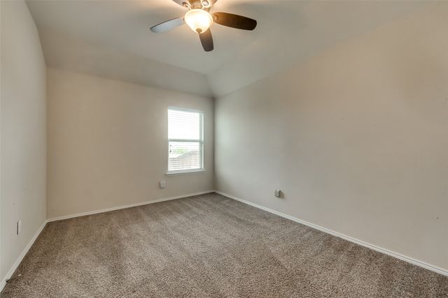 4721 Lazy Oaks Street, Fort Worth, TX 76244