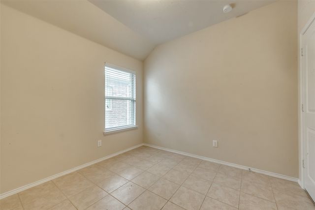 4721 Lazy Oaks Street, Fort Worth, TX 76244