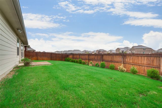 4721 Lazy Oaks Street, Fort Worth, TX 76244