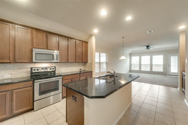 4721 Lazy Oaks Street, Fort Worth, TX 76244