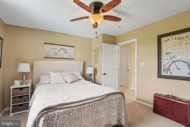 33 CUBBLER CT, Bechtelsville, PA 19505