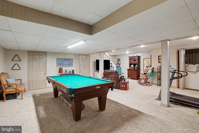 33 CUBBLER CT, Bechtelsville, PA 19505