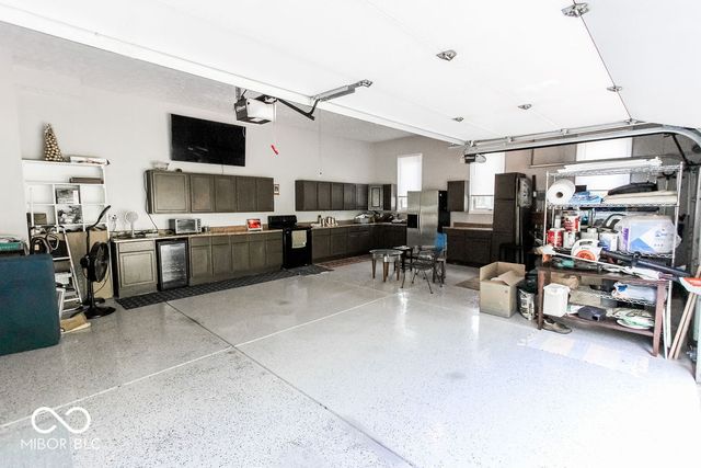 7619 Oak Grove Drive, Indianapolis, IN 46259