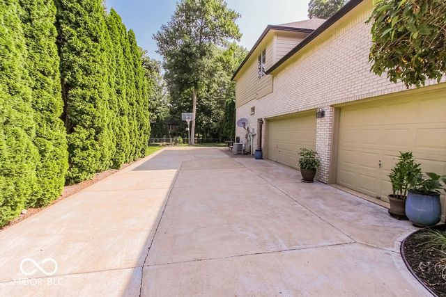 7619 Oak Grove Drive, Indianapolis, IN 46259