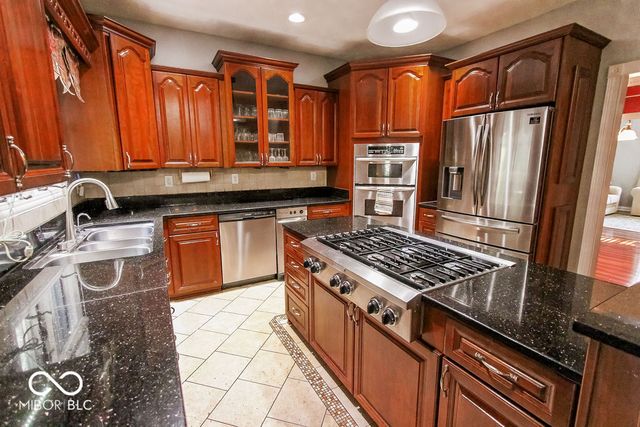 7619 Oak Grove Drive, Indianapolis, IN 46259