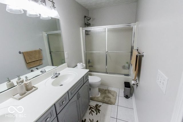 7619 Oak Grove Drive, Indianapolis, IN 46259