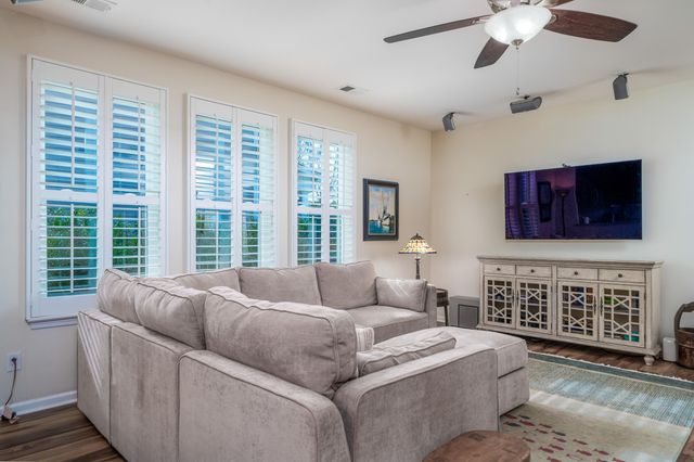 3615 Franklin Tower Drive, Mount Pleasant, SC 29466