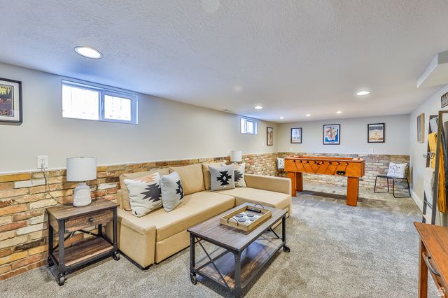 59 E 8680 S, Sandy, UT 84070