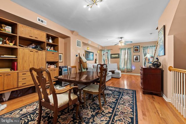 2212 ESSEX ST, Baltimore, MD 21231