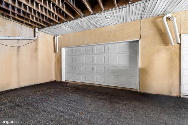 2212 ESSEX ST, Baltimore, MD 21231