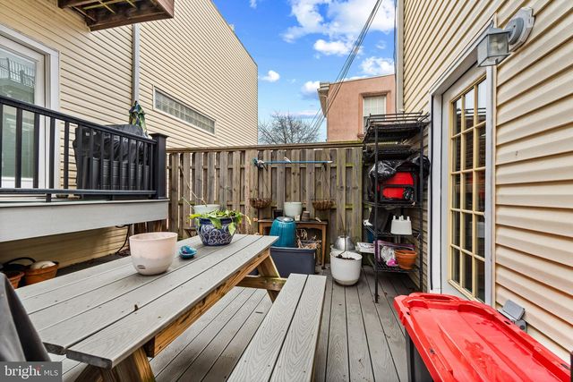 2212 ESSEX ST, Baltimore, MD 21231