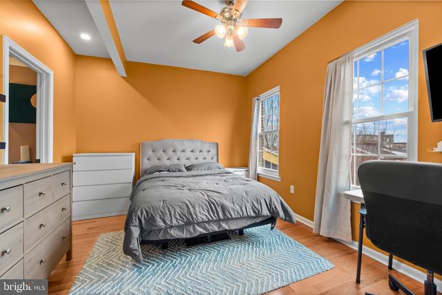 2212 ESSEX ST, Baltimore, MD 21231