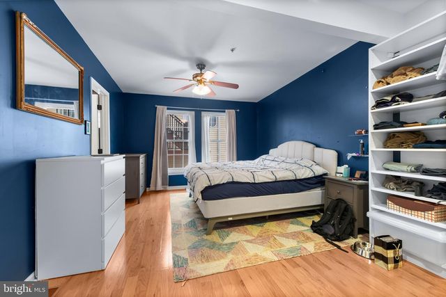 2212 ESSEX ST, Baltimore, MD 21231