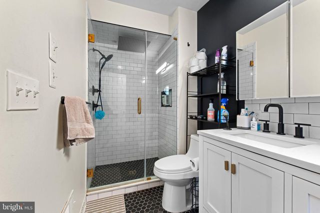 2212 ESSEX ST, Baltimore, MD 21231