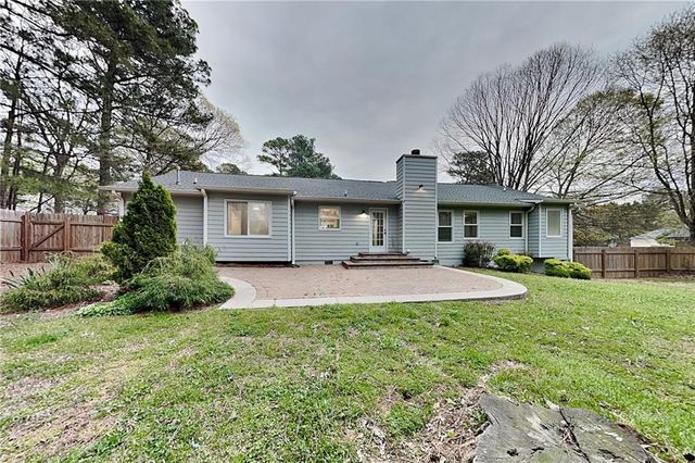 3355 Hudson Lane, Loganville, GA 30052