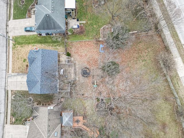 2204 S 19th Terrace, Leavenworth, KS 66048