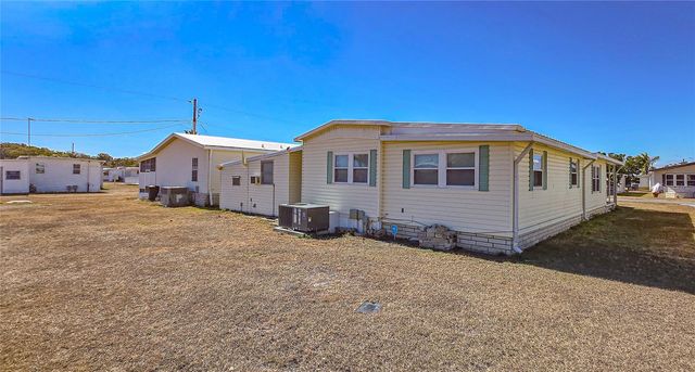 5404 WATERS STREET, Zephyrhills, FL 33542