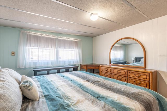 5404 WATERS STREET, Zephyrhills, FL 33542