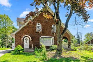2008 Clearview Rd, Shaler, PA 15116