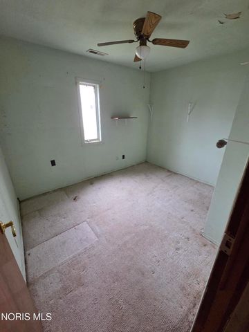 6125 Bryan Road, Oregon, OH 43616