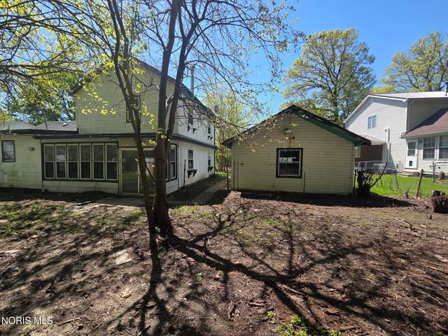 6125 Bryan Road, Oregon, OH 43616