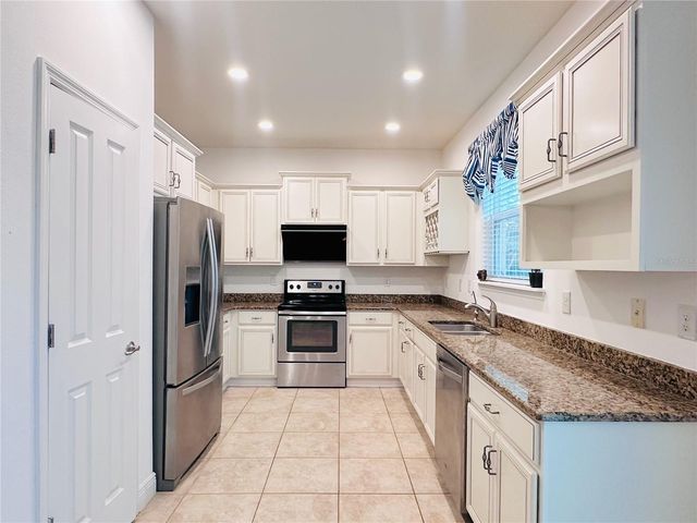 10132 GRAND OAK CIRCLE, Madeira Beach, FL 33708