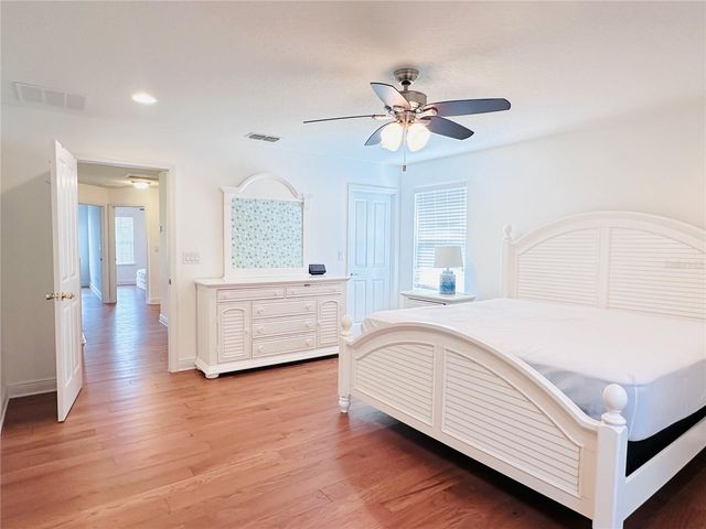 10132 GRAND OAK CIRCLE, Madeira Beach, FL 33708