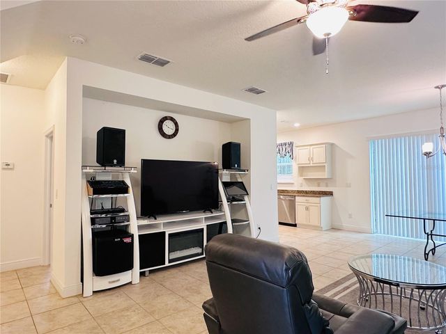 10132 GRAND OAK CIRCLE, Madeira Beach, FL 33708