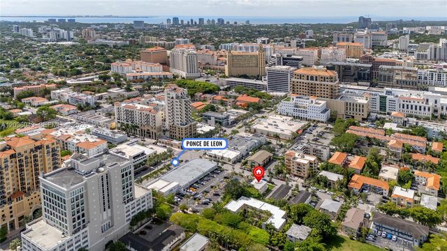 217 Madeira Ave 4, Coral Gables, FL 33134