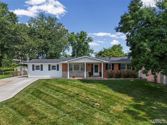 735 Montbrook Drive, O'fallon, MO 63366