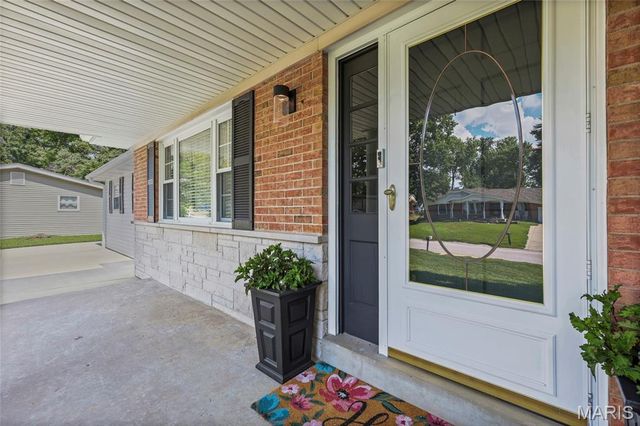 735 Montbrook Drive, O'fallon, MO 63366