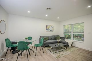 19 NE 16th Street, Fort Lauderdale, FL 33304