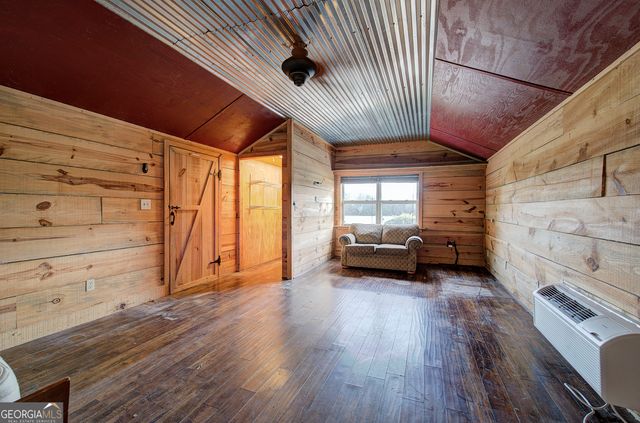 1195 Grady Road, Rockmart, GA 30153