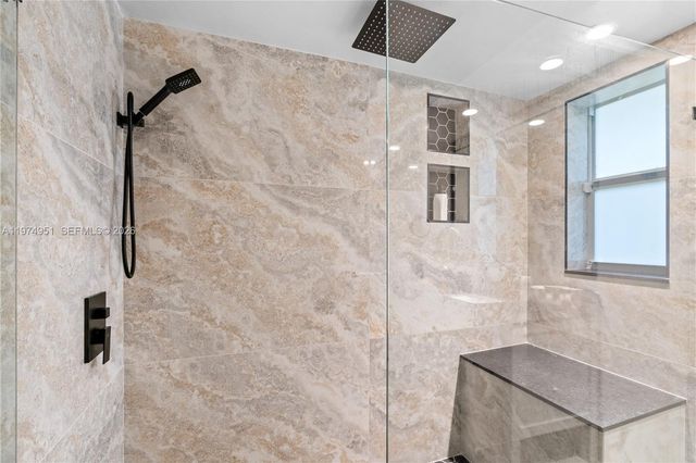 5706 Guava Dr, Tamarac, FL 33319